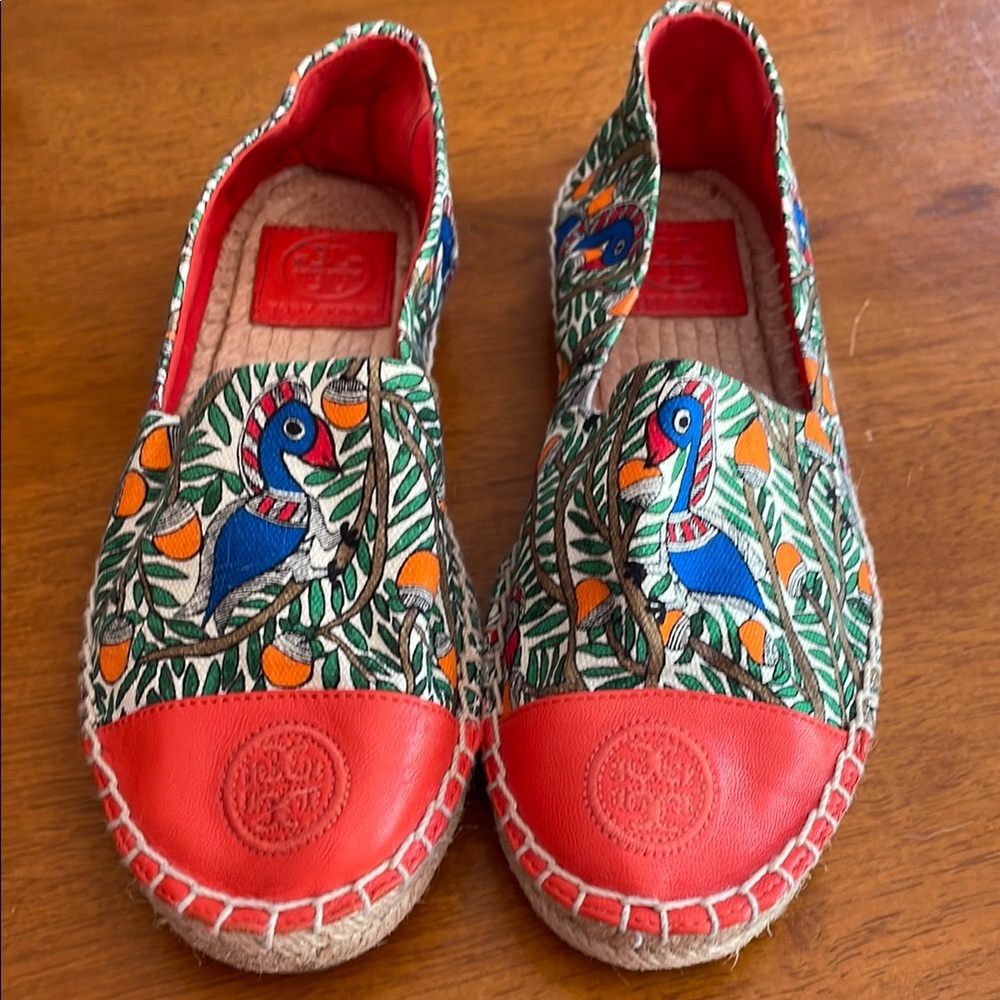 Colorful Bird Print Espadrilles